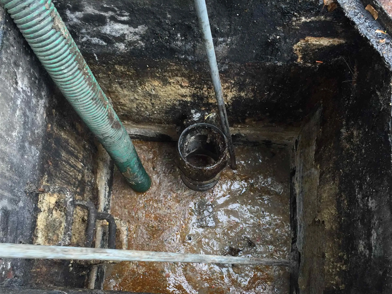 丁家桥隔油池清理